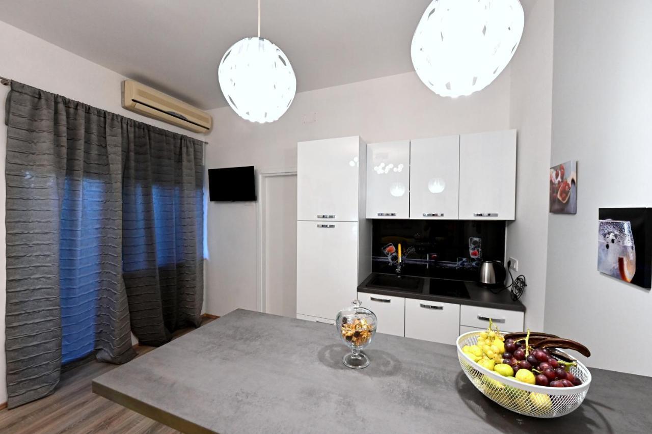 Studio Apartman Sandra, อิโมตสกี ภายนอก รูปภาพ